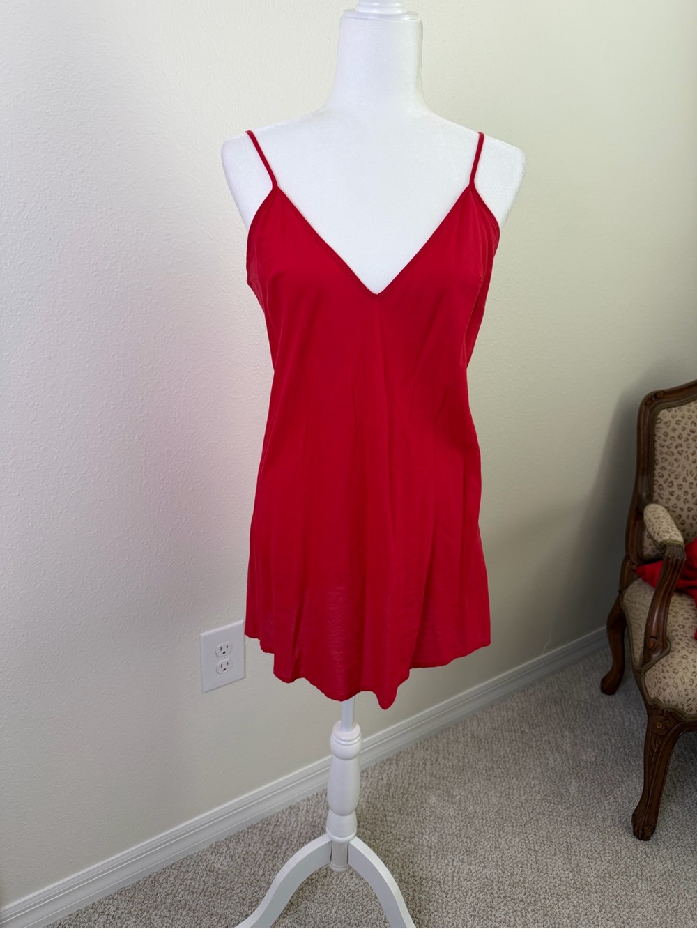 Farm Rio Richelieu Mini Dress in red - Picture 4 of 9
